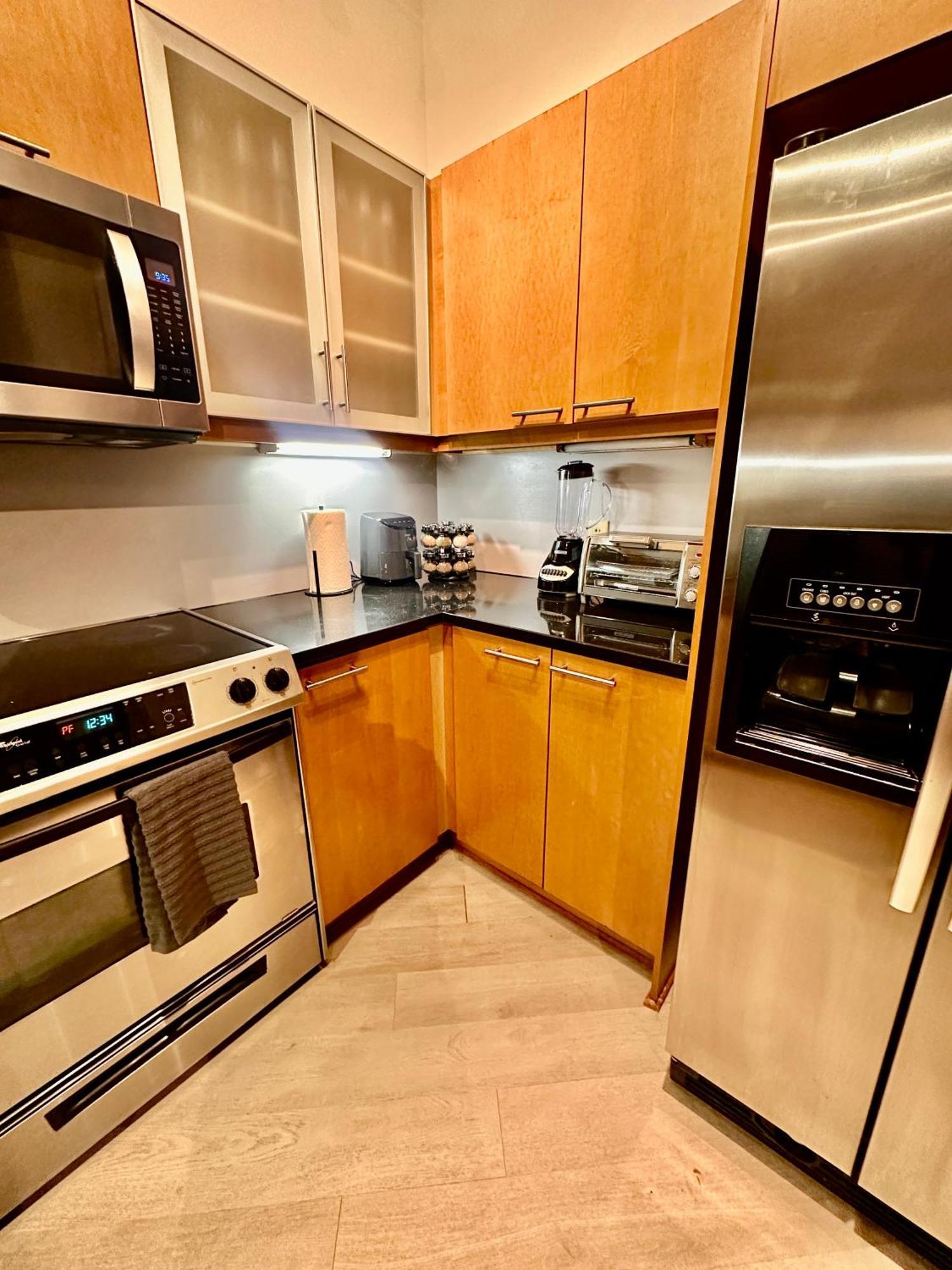 Grand 3Br Loft In Atlantic Station Apartman AtlantaAtlanta  Kültér fotó