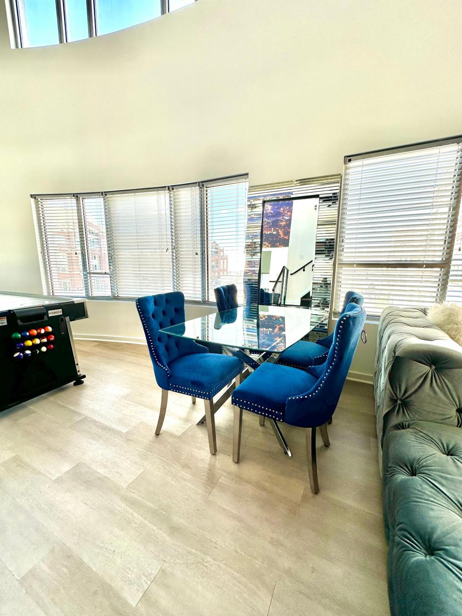 Grand 3Br Loft In Atlantic Station Apartman AtlantaAtlanta  Kültér fotó